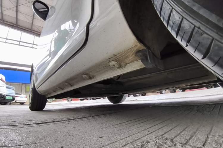 Used CHANGAN NEVO Lumin 2023 205km Xiangqin Version Left Side Sill