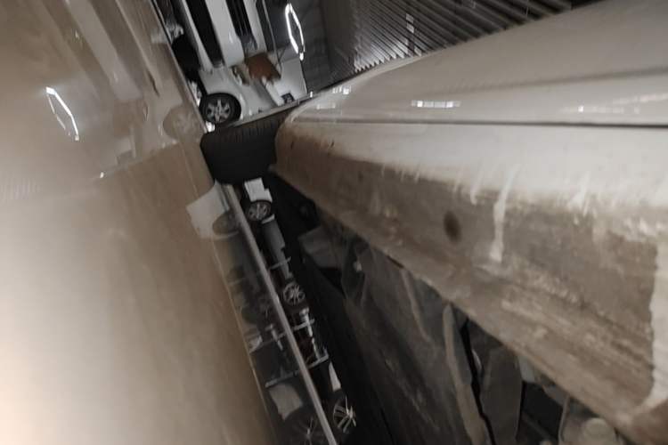 Used CHANGAN NEVO Lumin 2023 205km Xiangqin Version Left Side Sill