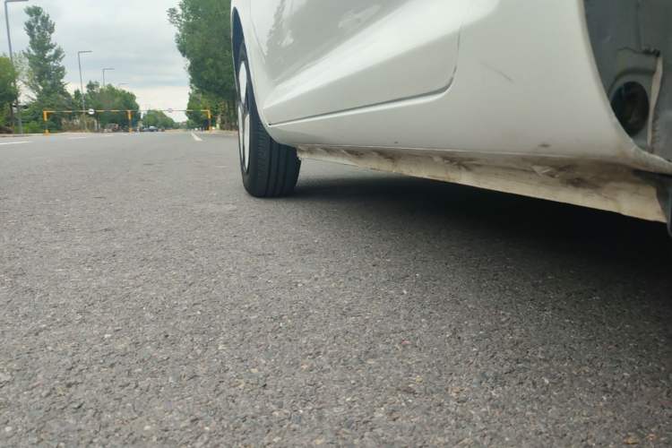 Used CHANGAN NEVO Lumin 2023 205km Xiangqin Version Left Side Sill