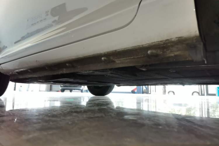 Used CHANGAN NEVO Lumin 2023 205km Xiangqin Version Left Side Sill