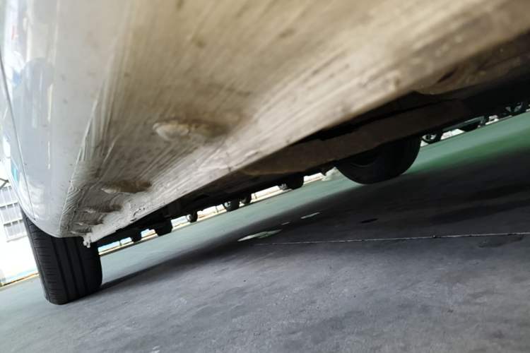 Used CHANGAN NEVO Lumin 2023 205km Xiangqin Version Left Side Sill
