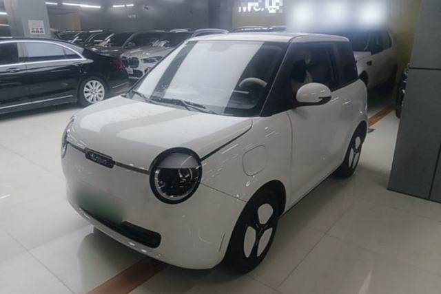Ojetý CHANGAN NEVO Lumin 2023 205km Xiangqin Version