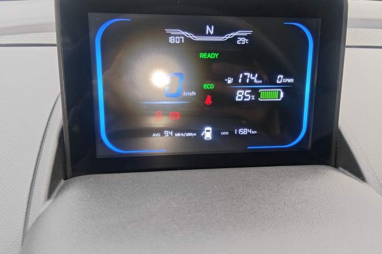 Used CHANGAN NEVO Lumin 2023 205km Xiangqin Version Odometer Close Up