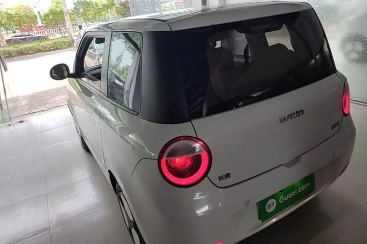 Used CHANGAN NEVO Lumin 2023 205km Xiangqin Version Rear Left 45 Deg