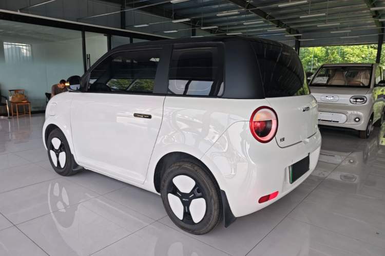 Used CHANGAN NEVO Lumin 2023 205km Xiangqin Version Rear Left 45 Deg