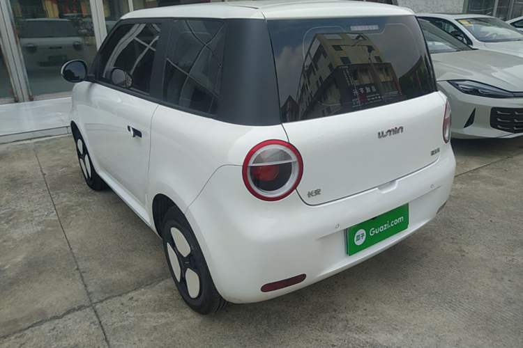 Used CHANGAN NEVO Lumin 2023 301km Honey Dew Edition Rear Left 45 Deg