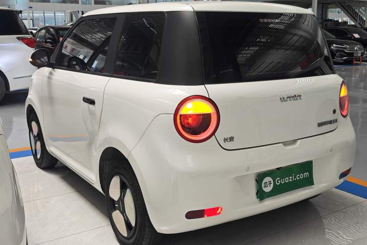 Used CHANGAN NEVO Lumin 2023 301km Honey Dew Edition Rear Left 45 Deg