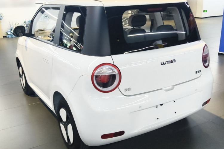 Used CHANGAN NEVO Lumin 2023 205km Xiangqin Version Rear Left 45 Deg