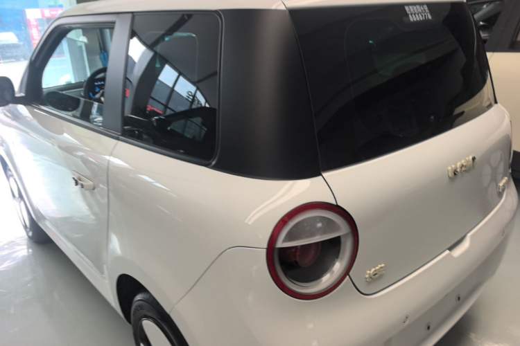 Used CHANGAN NEVO Lumin 2023 205km Xiangqin Version Rear Left 45 Deg