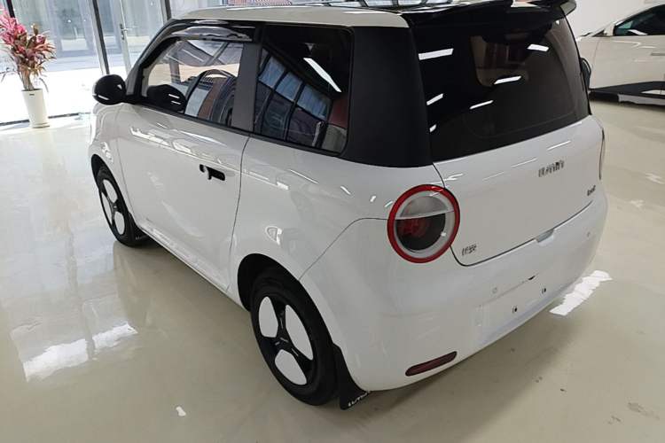 Used CHANGAN NEVO Lumin 2023 301km Honey Dew Edition Rear Left 45 Deg