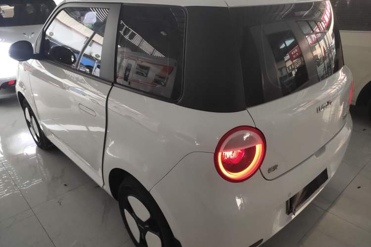 Used CHANGAN NEVO Lumin 2023 301km Honey Dew Edition Rear Left 45 Deg