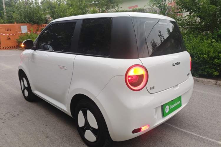 Used CHANGAN NEVO Lumin 2023 205km Xiangqin Version Rear Left 45 Deg