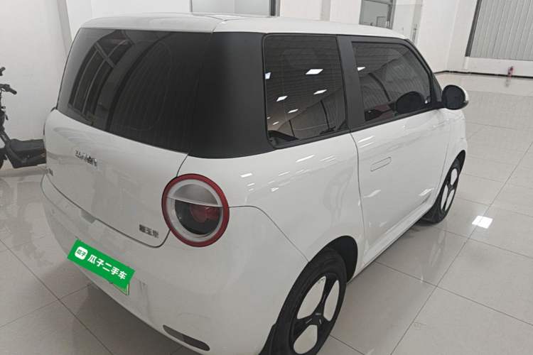 Used CHANGAN NEVO Lumin 2023 205km Xiangqin Version Rear Right 45 Deg