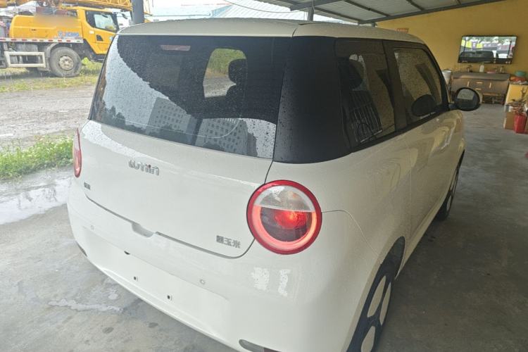 Used CHANGAN NEVO Lumin 2023 301km Honey Dew Edition Rear Right 45 Deg