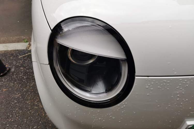 Used CHANGAN NEVO Lumin 2023 205km Xiangqin Version Right Front Headlight