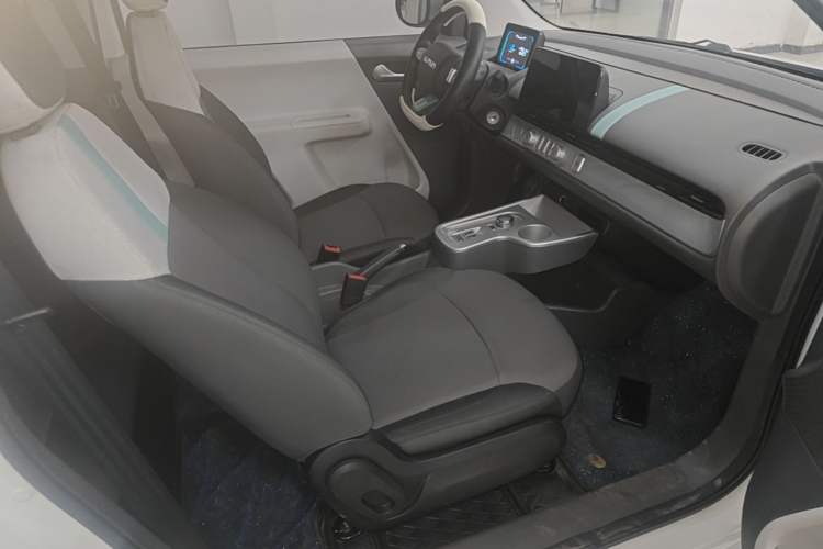 Used CHANGAN NEVO Lumin 2023 205km Xiangqin Version Right Front Seat