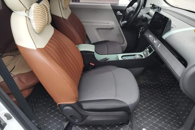 Used CHANGAN NEVO Lumin 2023 205km Xiangqin Version Right Front Seat