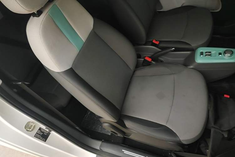 Used CHANGAN NEVO Lumin 2023 205km Xiangqin Version Right Front Seat