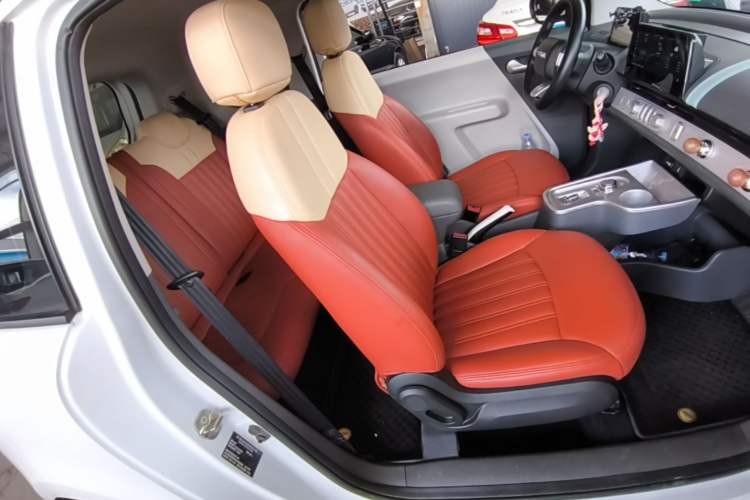 Used CHANGAN NEVO Lumin 2023 205km Xiangqin Version Right Front Seat