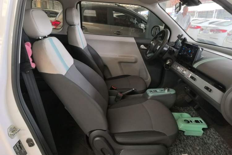 Used CHANGAN NEVO Lumin 2023 205km Xiangqin Version Right Front Seat