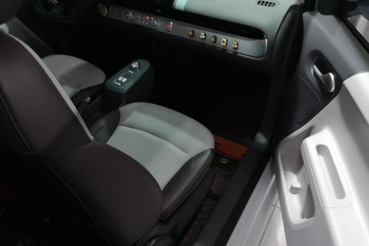 Used CHANGAN NEVO Lumin 2023 205km Xiangqin Version Right Front Seat