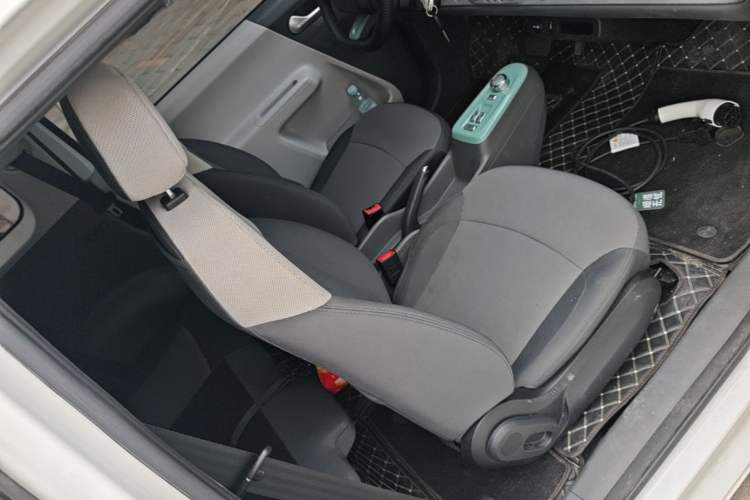 Used CHANGAN NEVO Lumin 2023 205km Xiangqin Version Right Front Seat