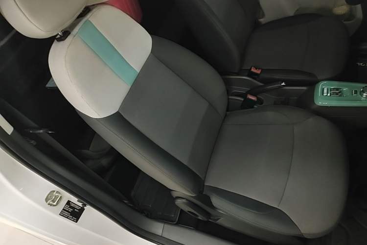 Used CHANGAN NEVO Lumin 2023 205km Xiangqin Version Right Front Seat