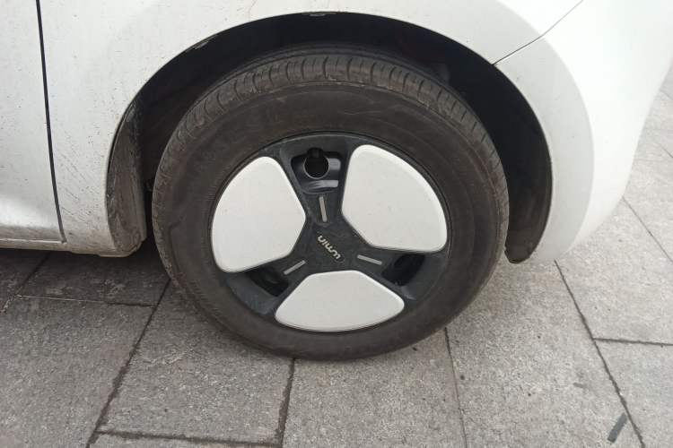Used CHANGAN NEVO Lumin 2023 301km Honey Dew Edition Right Front Wheel Hub