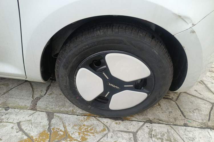 Used CHANGAN NEVO Lumin 2023 205km Xiangqin Version Right Front Wheel Hub