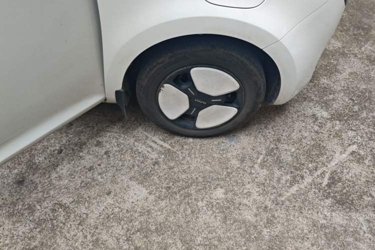 Used CHANGAN NEVO Lumin 2023 205km Xiangqin Version Right Front Wheel Hub