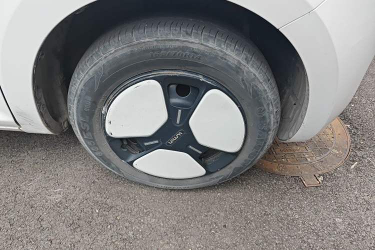 Used CHANGAN NEVO Lumin 2023 205km Xiangqin Version Right Front Wheel Hub