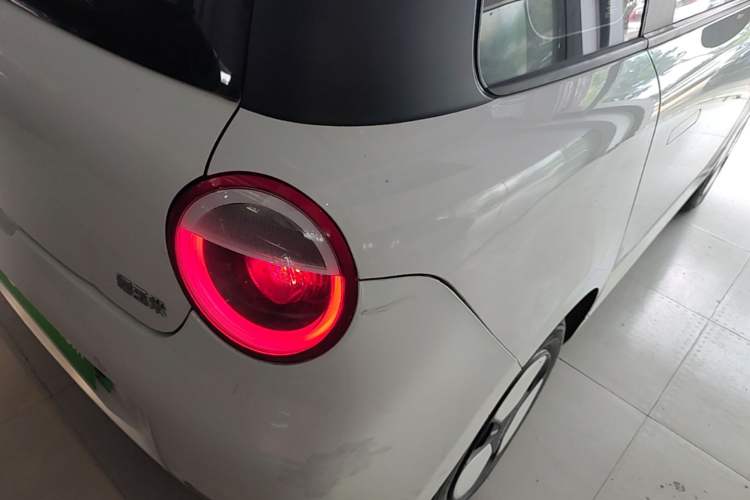 Used CHANGAN NEVO Lumin 2023 205km Xiangqin Version Right Rear Taillight