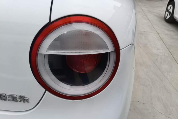 Used CHANGAN NEVO Lumin 2023 205km Xiangqin Version Right Rear Taillight