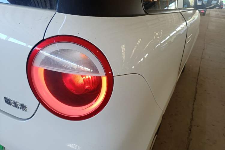 Used CHANGAN NEVO Lumin 2023 205km Xiangqin Version Right Rear Taillight