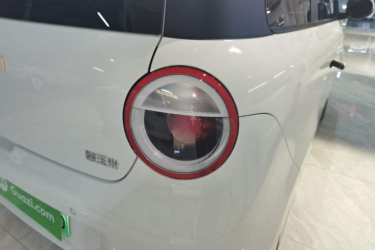 Used CHANGAN NEVO Lumin 2023 205km Xiangqin Version Right Rear Taillight