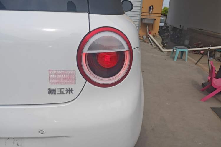 Used CHANGAN NEVO Lumin 2023 301km Honey Dew Edition Right Rear Taillight