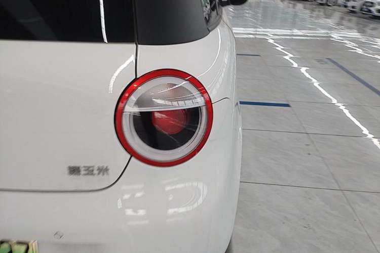 Used CHANGAN NEVO Lumin 2023 205km Xiangqin Version Right Rear Taillight