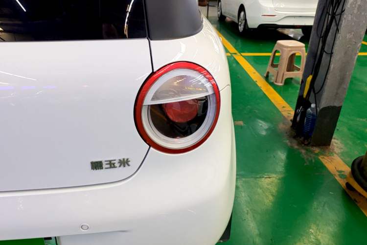 Used CHANGAN NEVO Lumin 2023 205km Xiangqin Version Right Rear Taillight