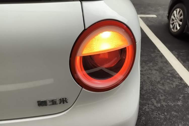 Used CHANGAN NEVO Lumin 2023 205km Xiangqin Version Right Rear Taillight