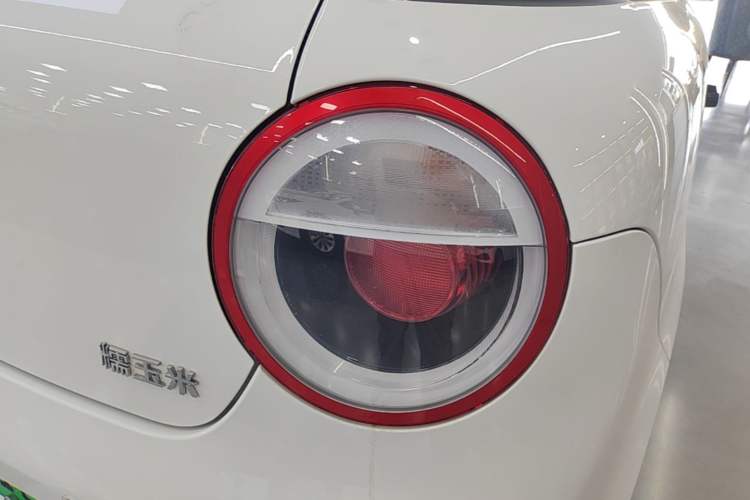 Used CHANGAN NEVO Lumin 2023 205km Xiangqin Version Right Rear Taillight