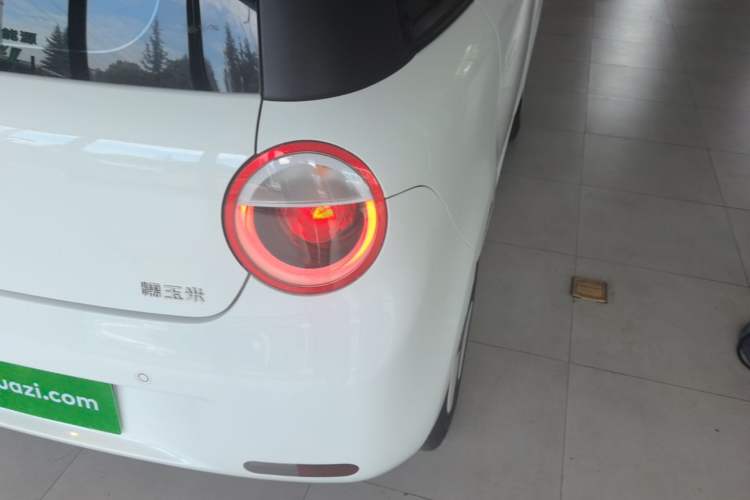 Used CHANGAN NEVO Lumin 2023 205km Xiangqin Version Right Rear Taillight