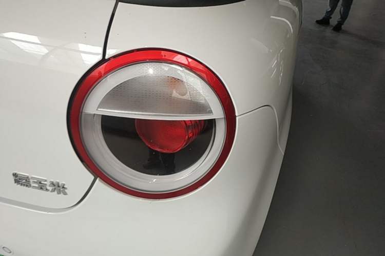 Used CHANGAN NEVO Lumin 2023 205km Xiangqin Version Right Rear Taillight