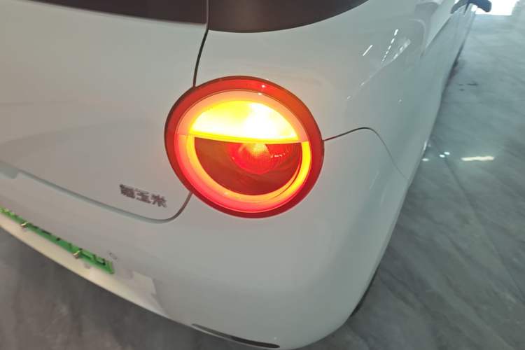 Used CHANGAN NEVO Lumin 2023 205km Xiangqin Version Right Rear Taillight