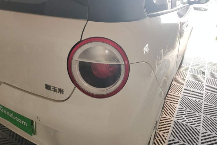 Used CHANGAN NEVO Lumin 2023 205km Xiangqin Version Right Rear Taillight