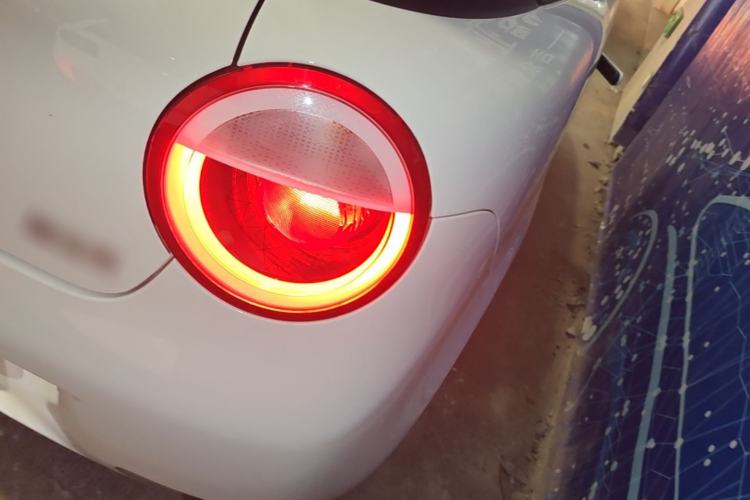 Used CHANGAN NEVO Lumin 2023 301km Honey Dew Edition Right Rear Taillight