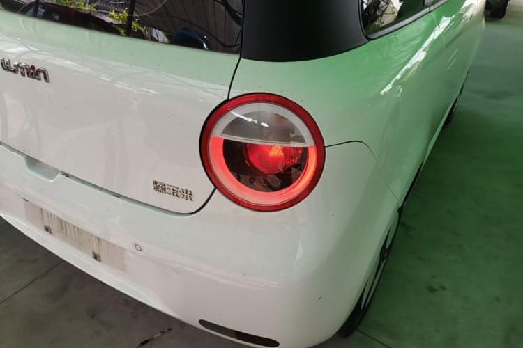Used CHANGAN NEVO Lumin 2023 205km Xiangqin Version Right Rear Taillight