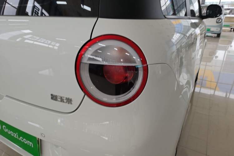 Used CHANGAN NEVO Lumin 2023 205km Xiangqin Version Right Rear Taillight