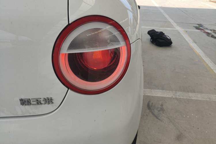 Used CHANGAN NEVO Lumin 2023 205km Xiangqin Version Right Rear Taillight