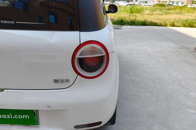 Used CHANGAN NEVO Lumin 2023 301km Honey Dew Edition Right Rear Taillight