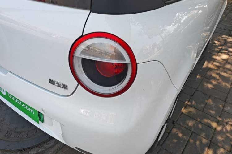 Used CHANGAN NEVO Lumin 2023 301km Honey Dew Edition Right Rear Taillight